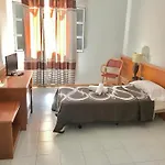 Hotel Cassandra Buzanada