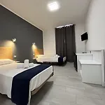 Cassandra Hotel