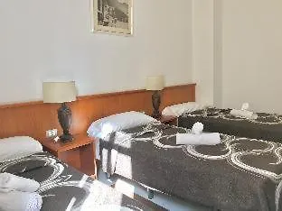 Cassandra Hotel