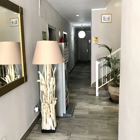 Cassandra * Buzanada