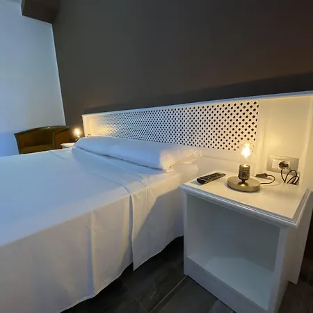 Cassandra Hotel Buzanada