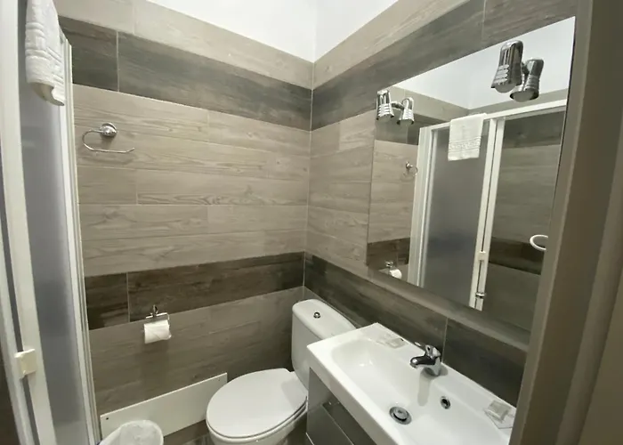 Cassandra Hotel Buzanada