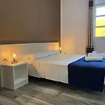 Cassandra Hotel Buzanada