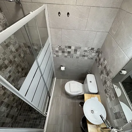 Cassandra * Buzanada