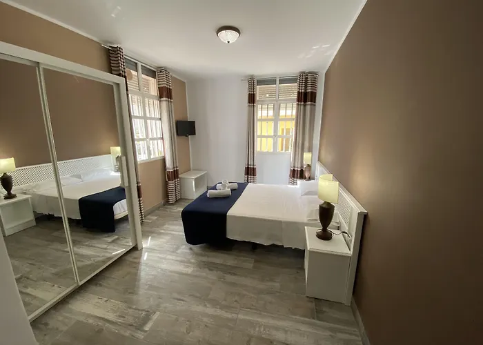 Cassandra Hotel Buzanada